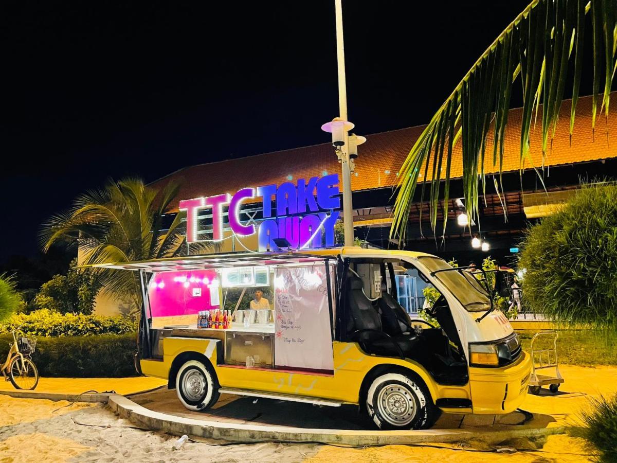 Ttc Resort Ninh Thuan - Unlimited Access To Water Park Phan Rang–Tháp Chàm Exterior photo